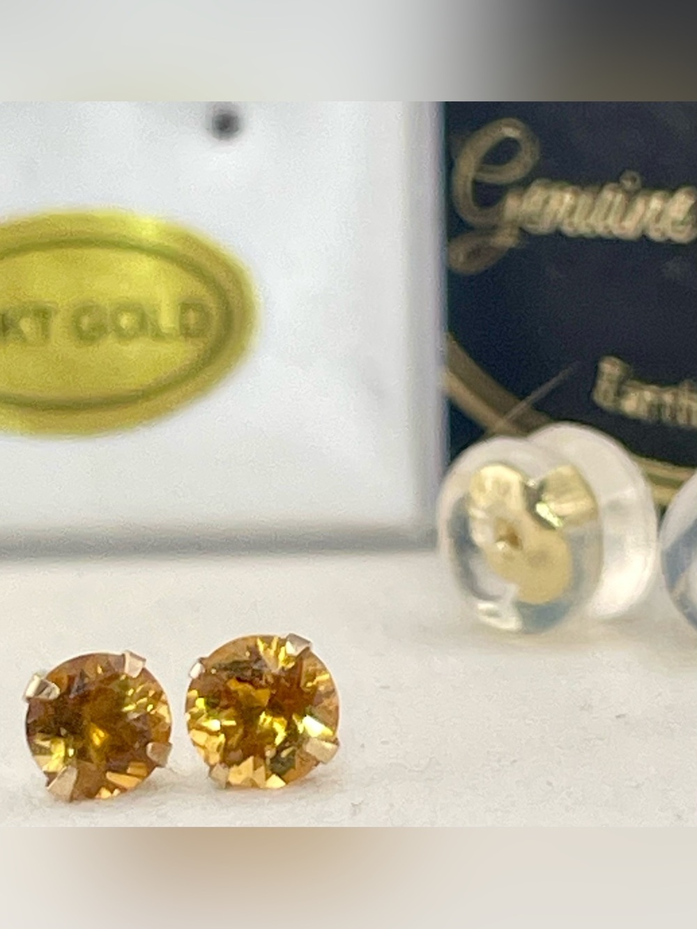 14KT solid Citrine stud earrings 4mm each. .50ct total - Picture 7 of 12